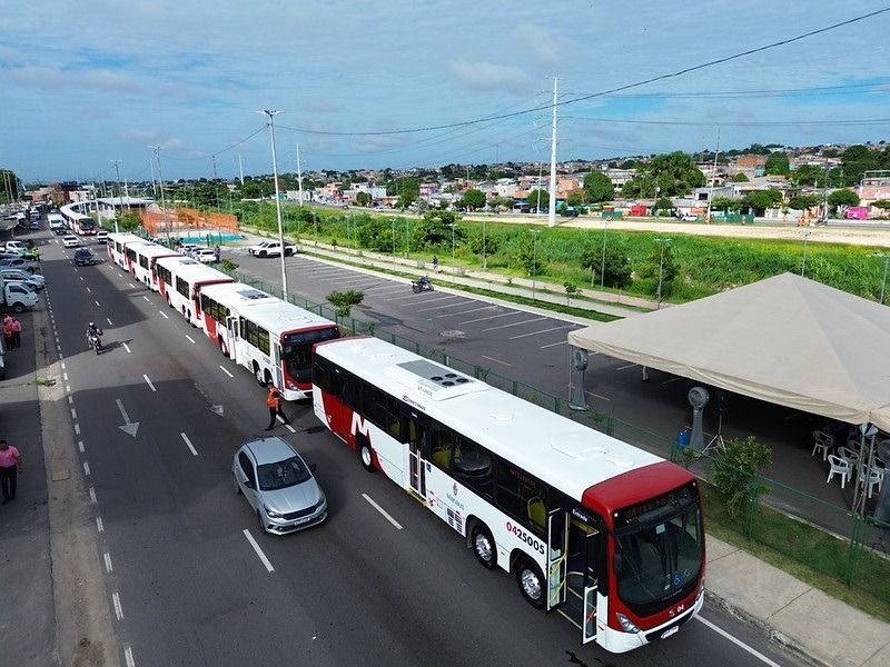 Greve em Manaus: TRT-11 define frota mínima de ônibus