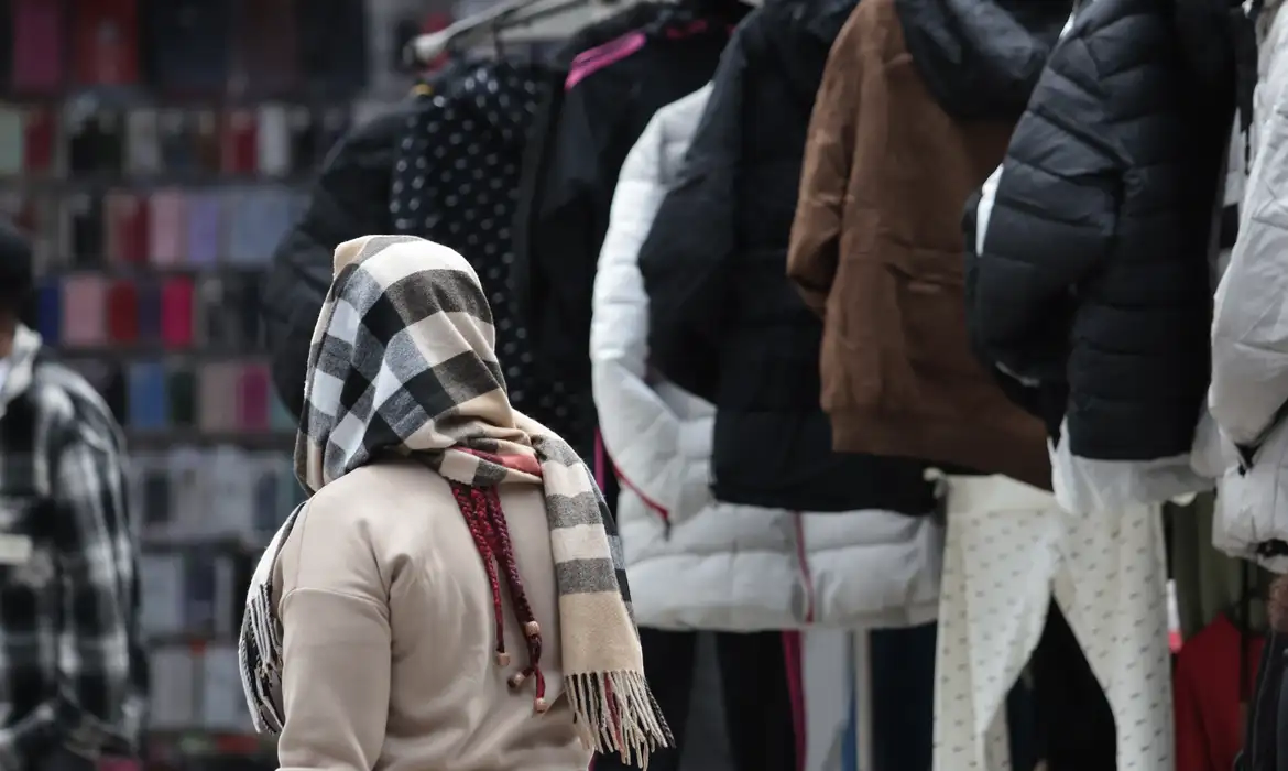 Áreas serranas do Sudeste registram frio intenso