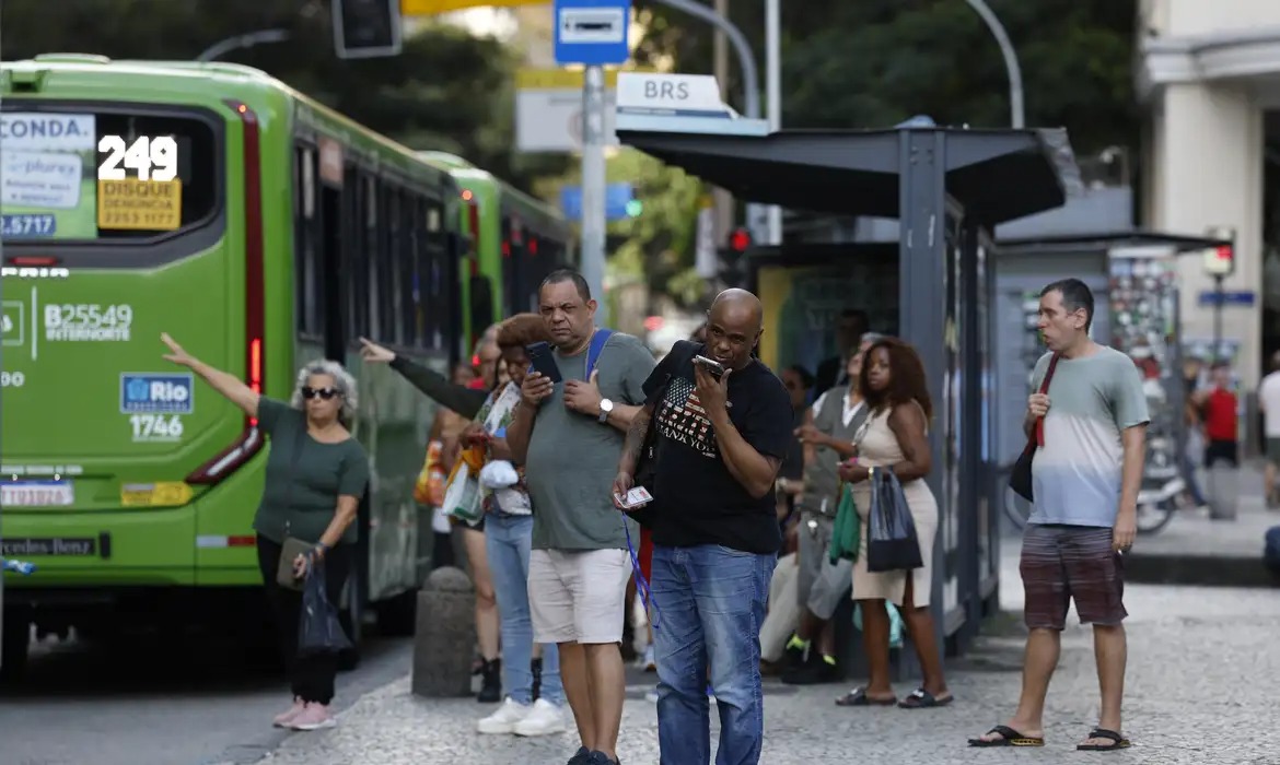 Novo modelo pode reduzir custo das passagens