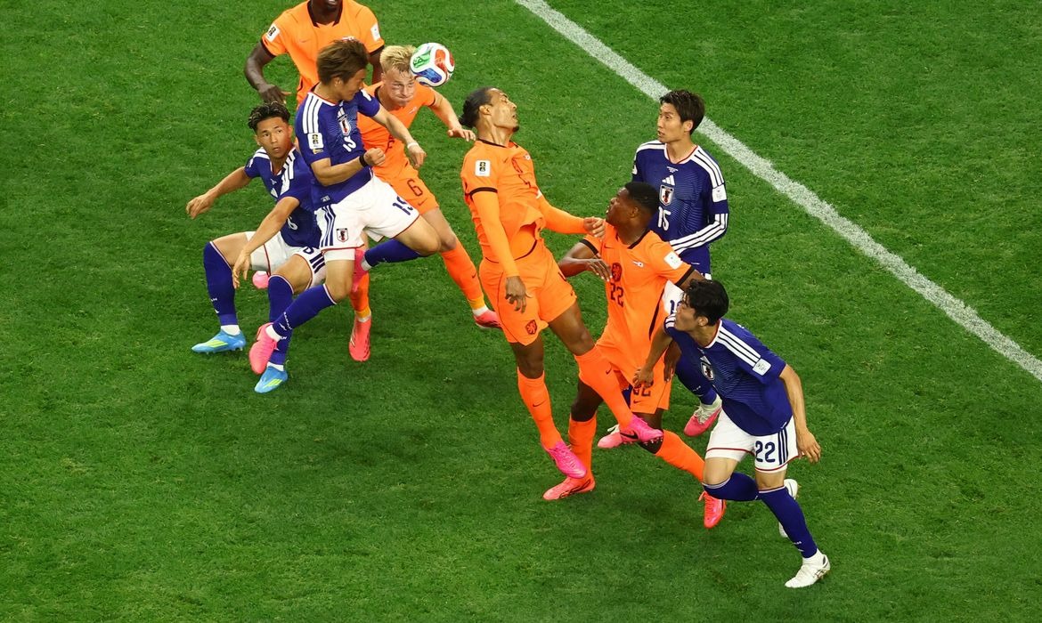 Surpresas marcam jogos da Copa