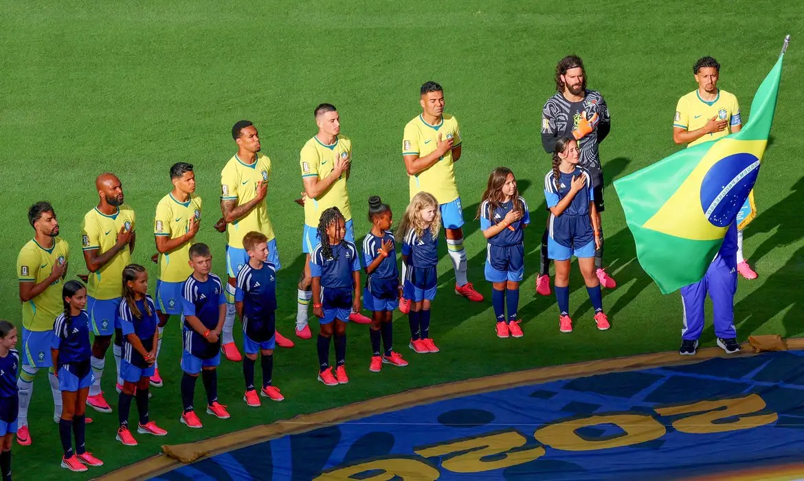 Hino brasileiro conquista destaque internacional