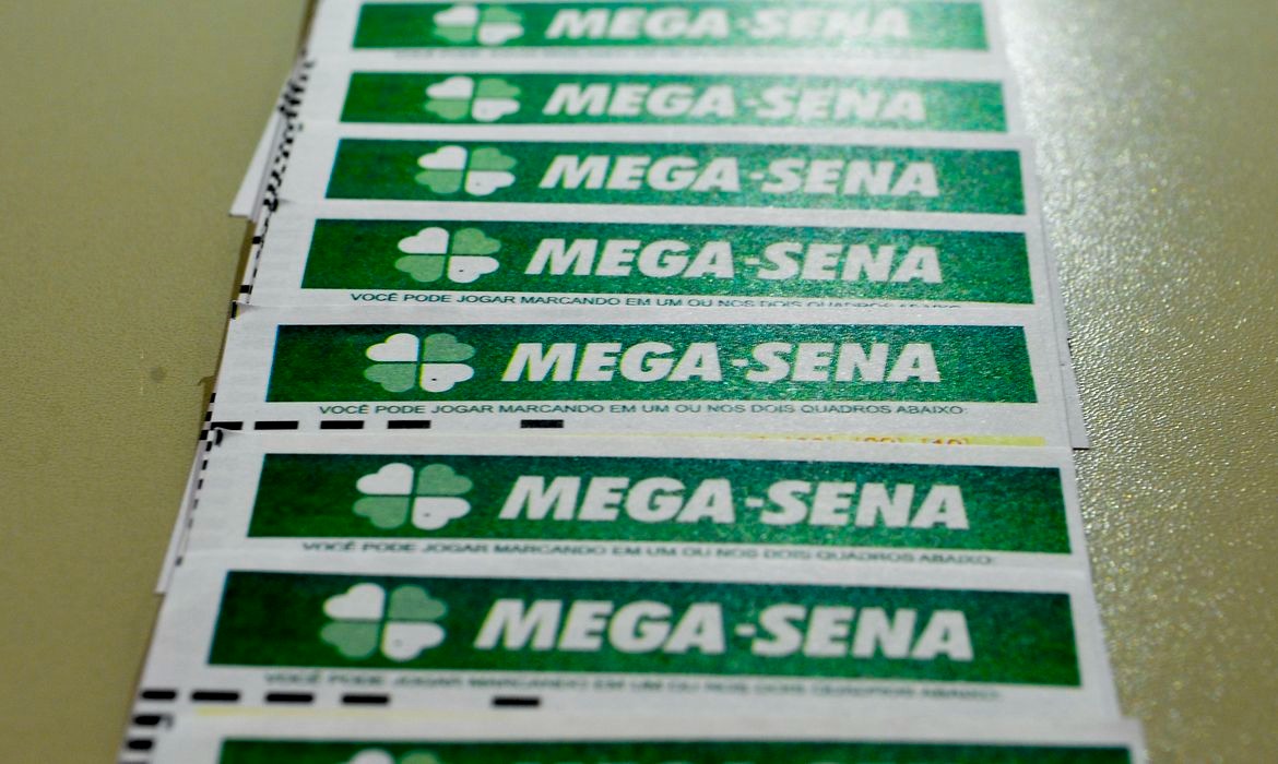 Quanto custa apostar na Mega-Sena de R$ 45 milhões?