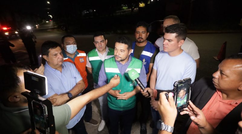 Moradores recebem orientações após vazamento de estireno