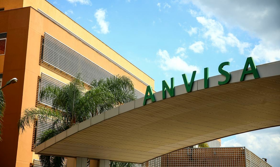 Anvisa aprova medicamento para câncer de pulmão e EGFR