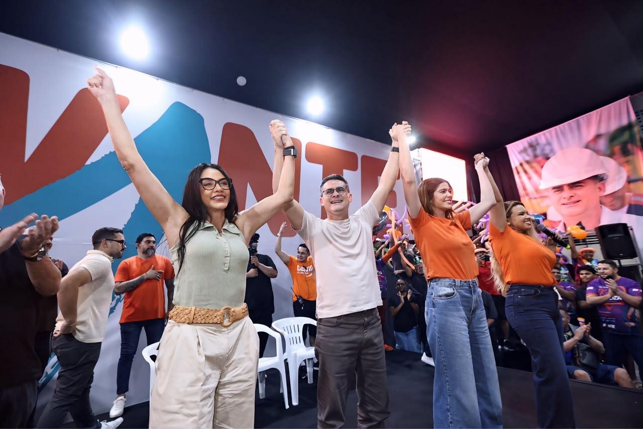 David Almeida participa do lançamento de Katy Feitoza