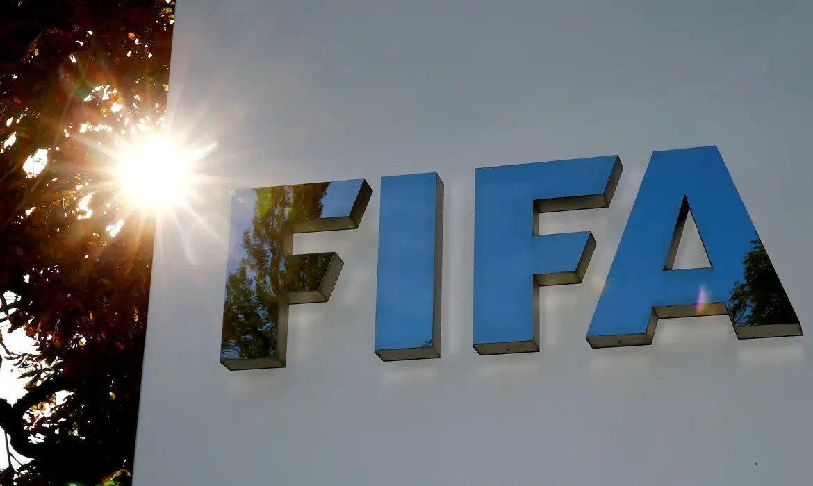 Eleição da Fifa 2027: Infantino enfrenta pressão crescente