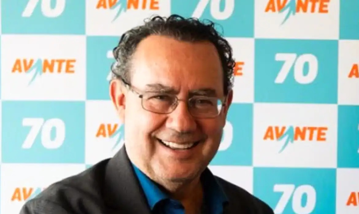Avante oficializa Augusto Cury para as eleições de 2026