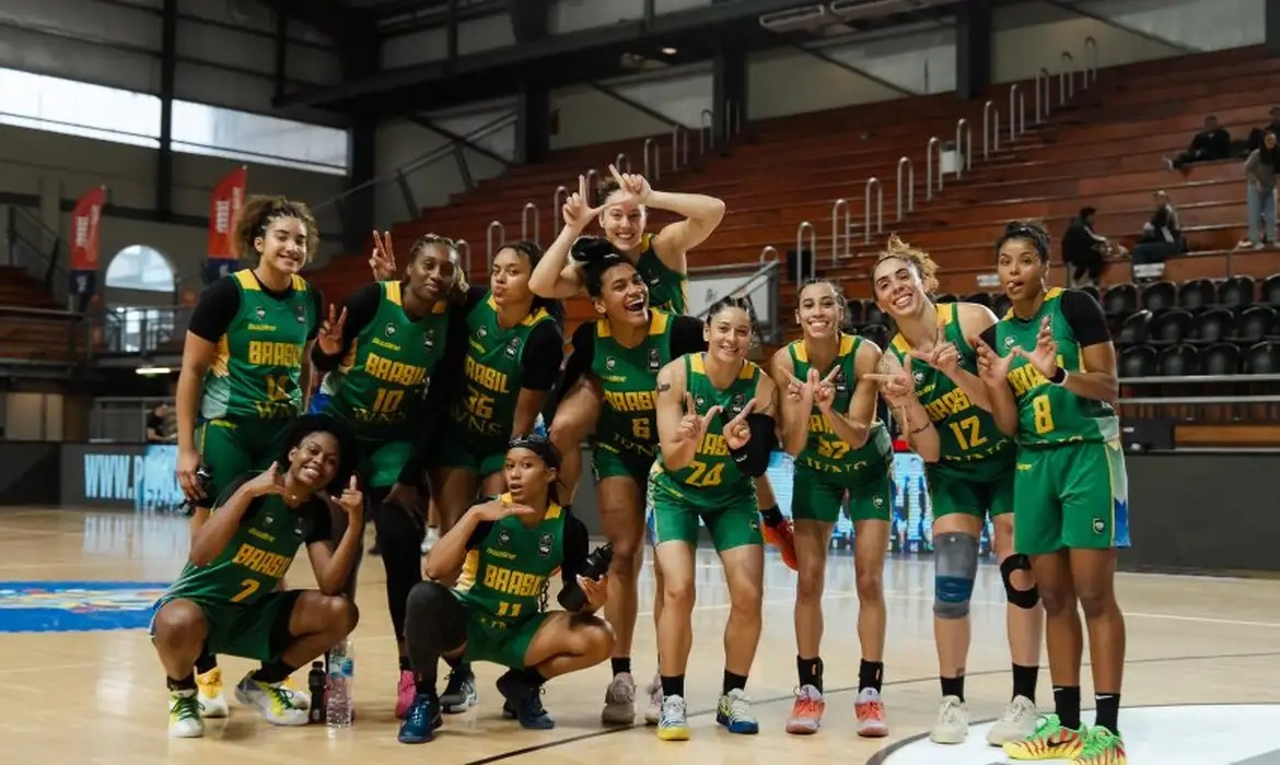Brasil vence Chile por 85 a 57 e mira vaga na AmeriCupW