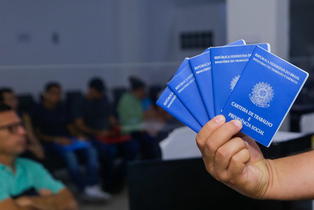 Sine Manaus tem vagas sem experiência
