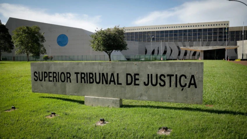 MEC supervisiona 50 instituições após Enamed 2025