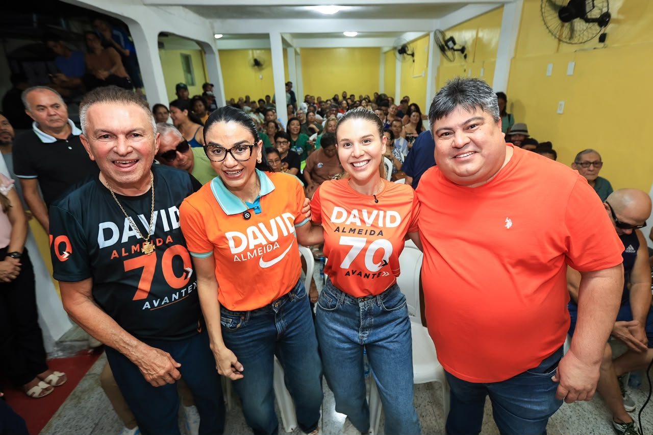 Dra. Shádia fala sobre saúde em encontro com apoiadores