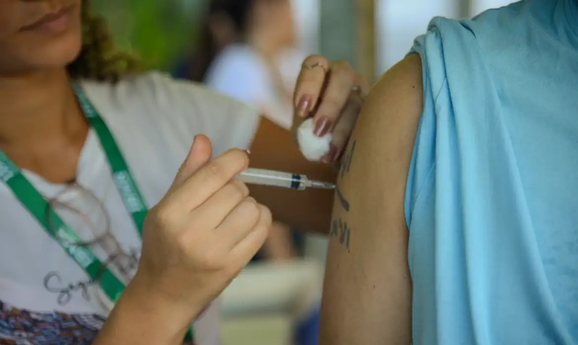 Dia D busca atualizar caderneta de vacinação neste sábado