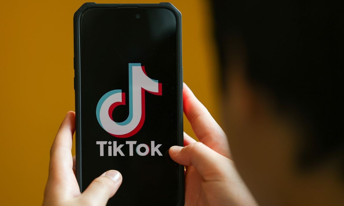 TikTok limitará acesso sem cadastro a 12 horas