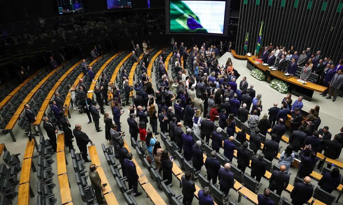 Votação da taxa das blusinhas pode ocorrer hoje
