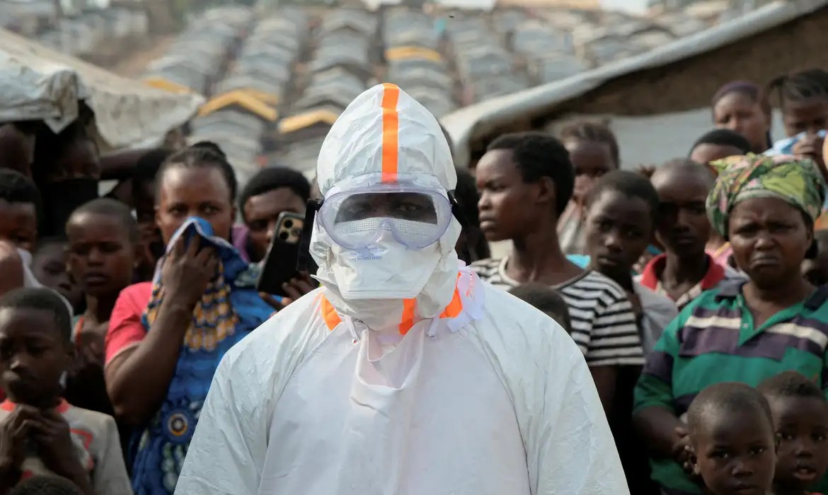 Vacinação contra Ebola enfrenta desafio na RDC