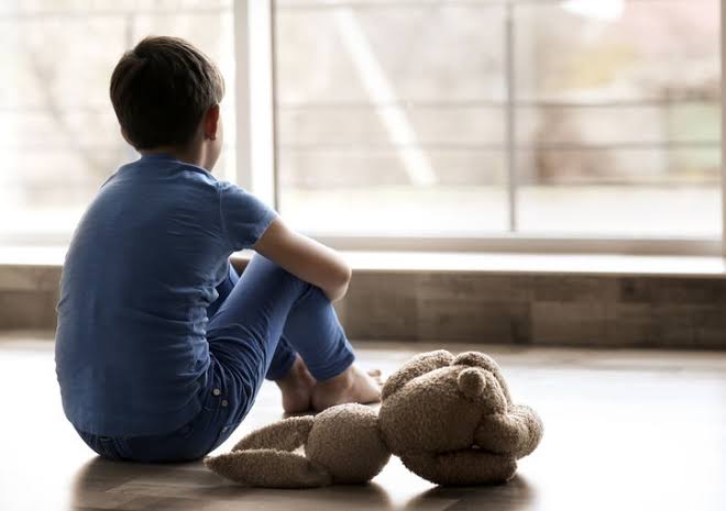 Homens e mulheres divergem sobre presença dos pais