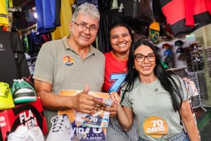 Shádia Fraxe cumpre agenda na zona Sul enquanto David vai ao interior